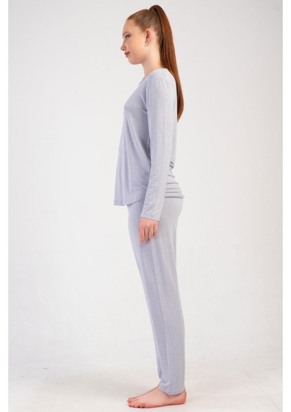 Kadın Gri Renk Uzun Kollu Bisiklet Yaka Pijama Takımı C5T2N0205 modelleri