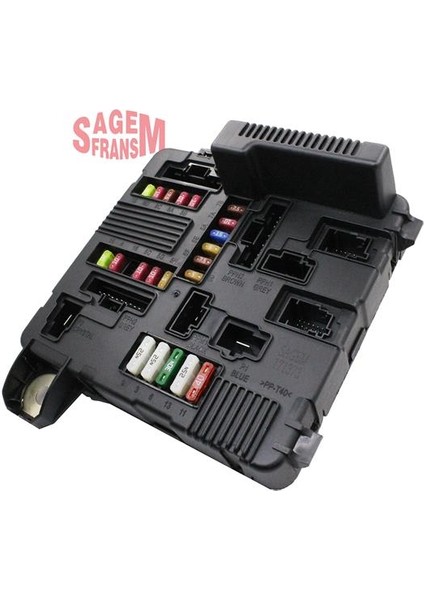 SİGORTA KUTUSU MEGANE 2 8200306033