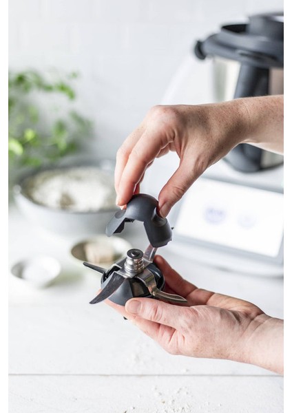 Wundermix Teigpro Thermomix Mutfak Robotu Tm7, Tm6 ve Tm5 Için Hamur Kalıntısı Önleyici fiyatları