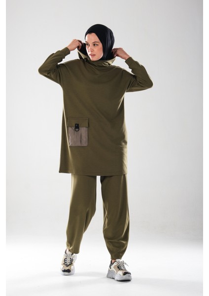 2286_KADIN Kapüşonlu Körüklü Cepli D Tokalı 2'li Takım – Pensli Harem Pantolonlu Tesettür Spor Takım