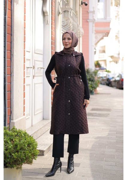 Şirin Kapüşonlu Kapitone Yelek - 7005