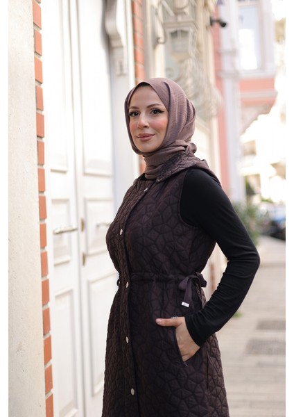 Şirin Kapüşonlu Kapitone Yelek - 7005 indirimleri