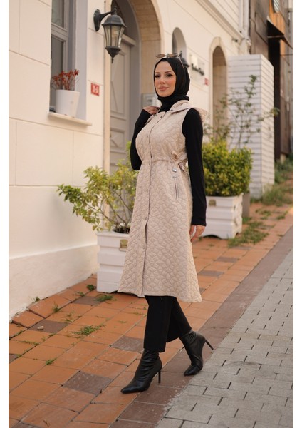 Şirin Kapüşonlu Kapitone Yelek - 7005