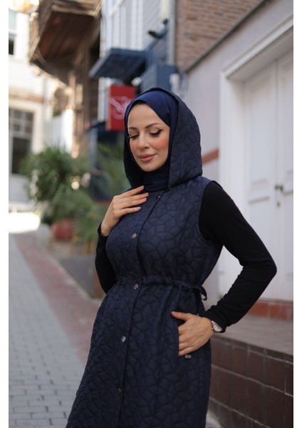 Şirin Kapüşonlu Kapitone Yelek - 7005 modelleri