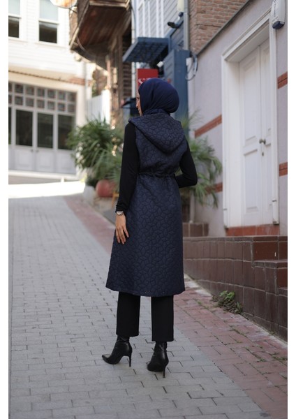 Şirin Kapüşonlu Kapitone Yelek - 7005 indirimleri