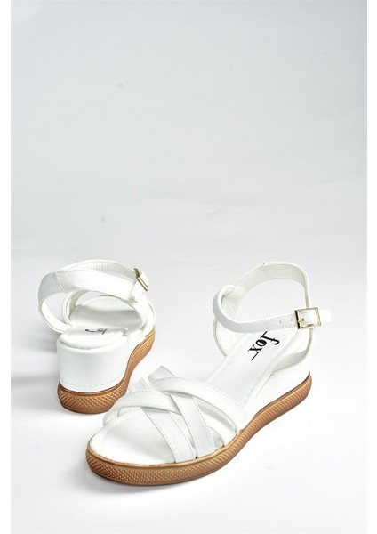 Beyaz Kadın Dolgu Topuklu Ayakkabı K674305409 indirimleri