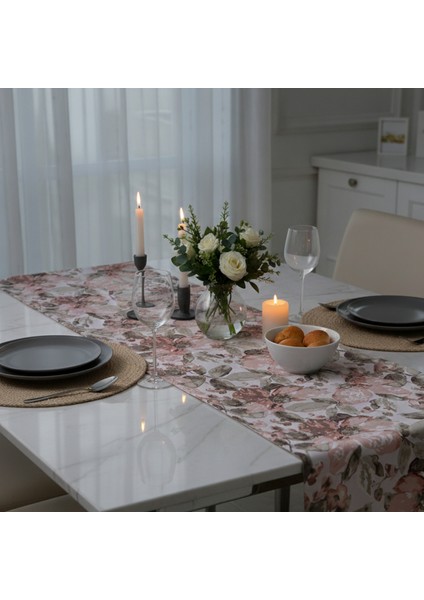 Jakarlı Dokuma Dekoratif Runner 45 x 140 cm Pembe Çiçekli