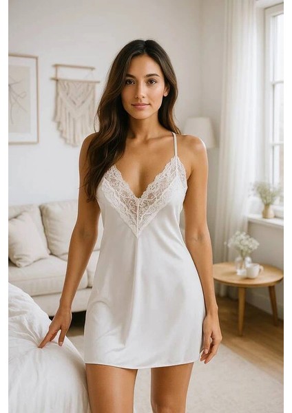 Zarif Dantel Işlemeli Kadın Gecelik 104 modelleri