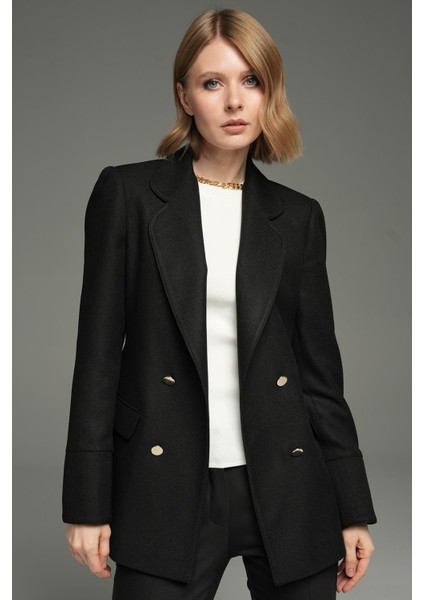 Mono Yaka-Biyeli, Önü Düğme Detaylı Ceket modelleri