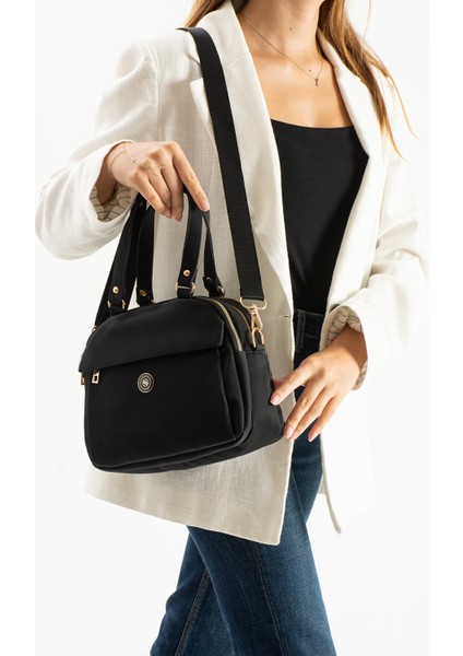 Kadın Siyah Yumuşak Suni Deri Ayarlanabilir Çapraz Askılı Smart Casual Omuz ve El Çantası indirimleri