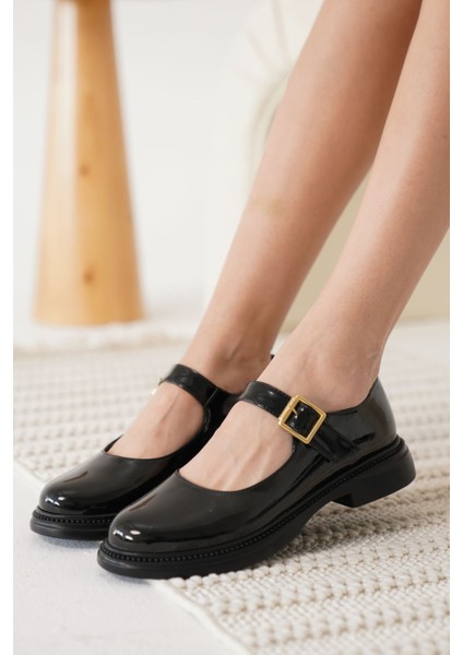 Briana Siyah Rugan Toka Detaylı Mary Jane Ayakkabı fiyatları