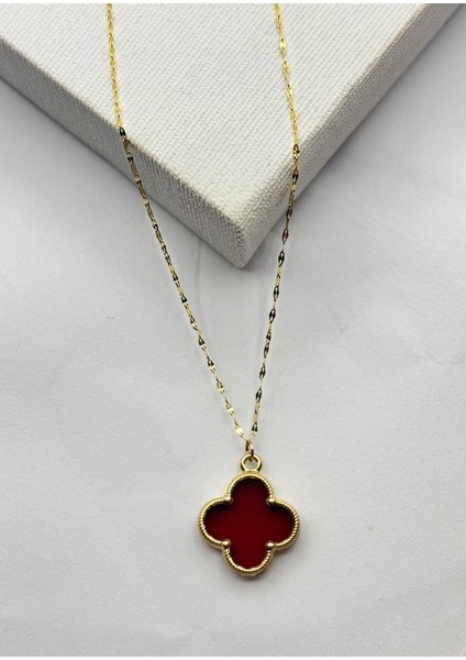 14 Ayar Altın Büyük Bordo Taşlı Yonca Kolye fırsatları