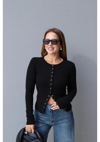 Siyah Ön Çıtçıt Detay Body fiyatları