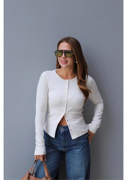 Ekru Ön Çıtçıt Detay Body