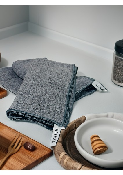 Alivas Premium Kareli Mikrofiber Genel Temizlik Bezi 3 Adet 40 x 40 cm