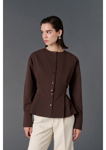 Bisiklet Yaka Bele Oturan Gömlek