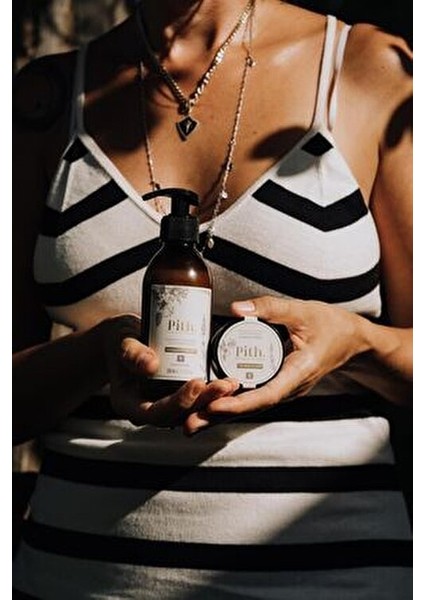 Kuru ve Hassas Ciltler İçin Temizleme Jeli Doğal İçeriklerle 200 ml Vegan Formül fırsatları