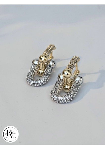 - Glow Earrings – Gold Kaplama Taş Detaylı Kadın Küpe (KOD-359) modelleri