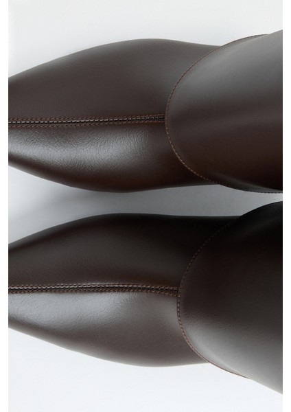 Çizme 2311 - Sivri Burun Tozluk Detaylı Acı Kahve Kadın Çizme