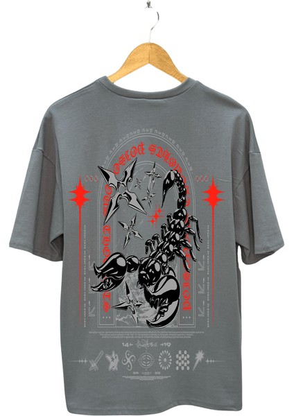 Scorpion Strike" T-Shirt