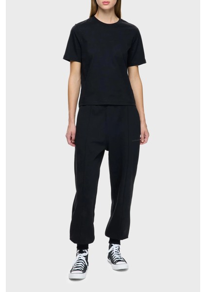 Pamuklu Regular Fit Bisiklet Yaka Logolu T Shirt Bayan T Shirt LB25FWCLAFUTS fiyatları