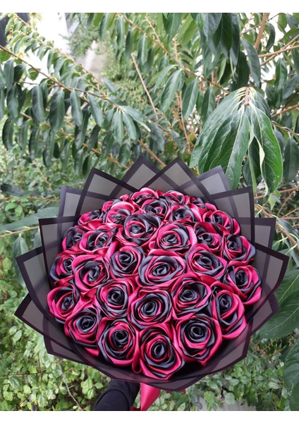 30 Lu LED Işıklı Solmayan Gül Buketi Bordo-Siyah Gül Dışı Siyah