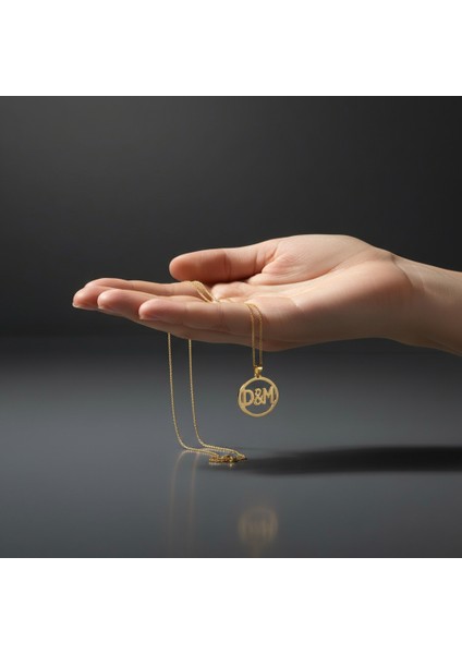 8 Ayar Altın Kolye Ucu D&m GM10967 0.5 gr fiyatları