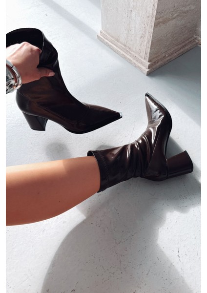 Caryne Kadın Topuklu Streç Bot Acıkahve Rugan fırsatları