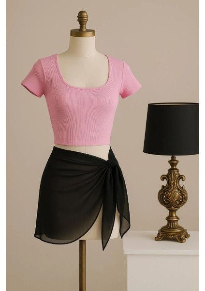 Kadın Pembe Yarım Kol Crop ve Siyah Pareo 2'li Set