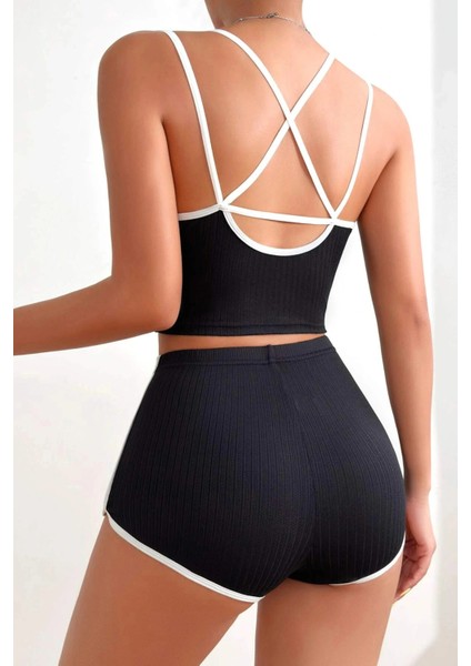 Kadın Siyah Beyaz Çapraz Lastik Detaylı Kaşkorse Şortlu Gecelik Takımı fiyatları