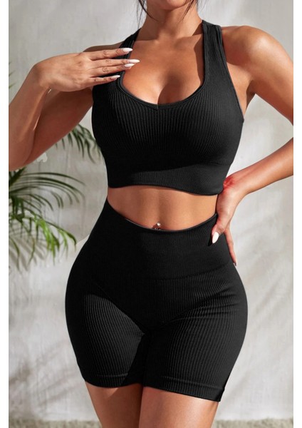 Kadın Siyah Yüksek Bel Çapraz Sırt Detaylı Şortlu Gecelik Takım