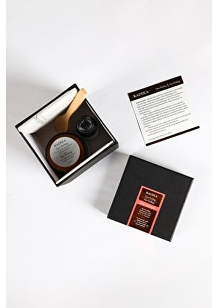 Radika Yüz Ovması Temizleyici Set Tüm Cilt Tipleri İçin Sıkılaştırıcı Etki 120 gr