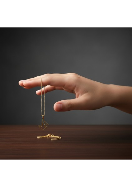 8 Ayar Altın Kolye Ucu C&j GM10648 0.5 gr fiyatları