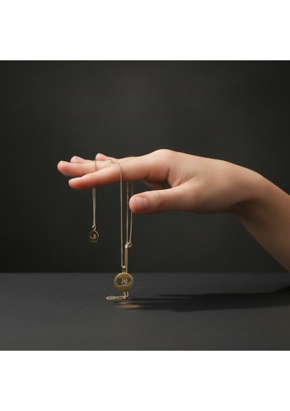 8 Ayar Altın Kolye Ucu C&p GM10721 0.5 gr fiyatları