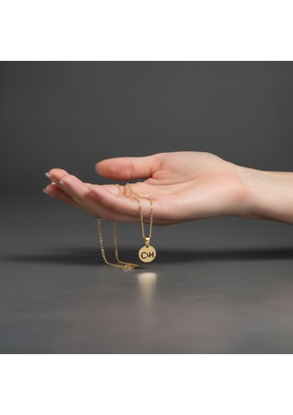 8 Ayar Altın Kolye Ucu C&h GM10635 0.5 gr fiyatları