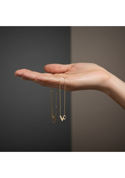 8 Ayar Altın Kolye Ucu C&v GM10799 0.5 gr fiyatları