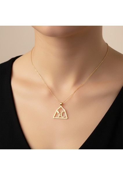 8 Ayar Altın Kolye Ucu C&m GM10695 0.5 gr