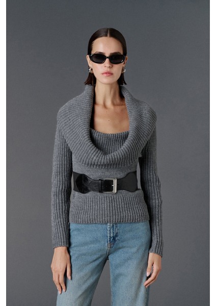 Degaje Yaka Kazak - Premium Edition modelleri