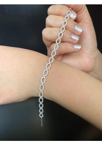 925 Ayar Gümüş Zirkon Taşlı Bileklik