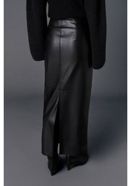 Yırtmaçlı Midi Deri Etek fırsatları