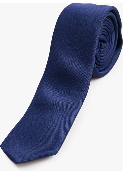 Dokulu Parlak Görünümlü Kravat