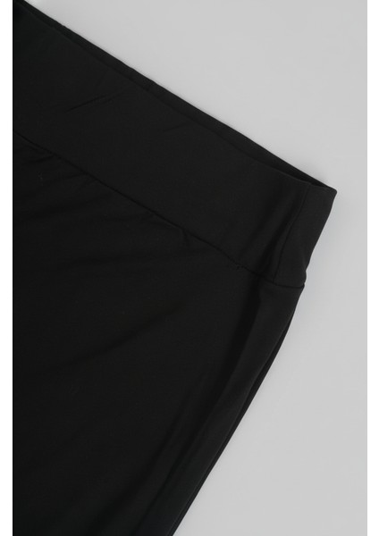 Battal Boy Kapri Şort Boru Paça Bol Kesim Penye Esnek Kumaş Kadın modelleri