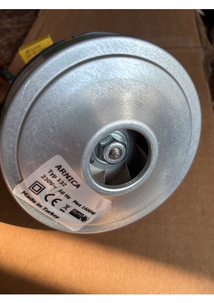 Typ 132 Süpürge Motoru