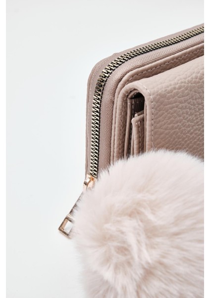 Maloni Vizon Ponpon Detaylı Yumuşak Bayan Cüzdan modelleri