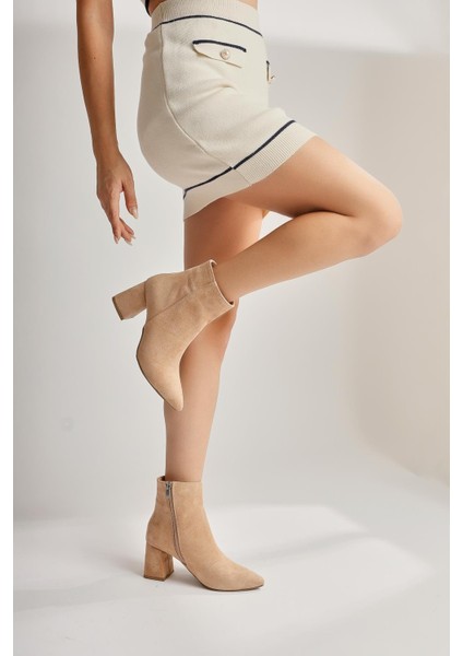 Ann Karin Krem Süet Sivri Burunlu Fermuarlı Topuklu Bot fiyatları