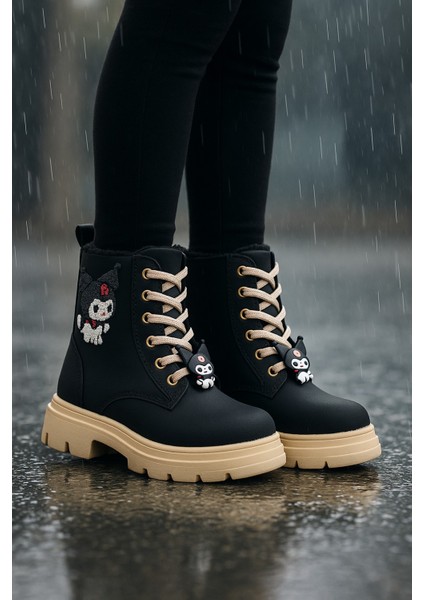 Kız Çocuk Figür Detaylı Fermuarlı Bot modelleri