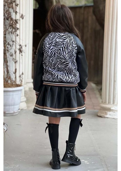 Kız Çocuk V Cool Yazı Baskılı Sweatshirt Zebra ve Gold Şerit Detaylı Deri Ceketli Etekli Takım modelleri