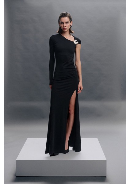 Aksesuar Detaylı Maxi Elbise - Exclusive Collection