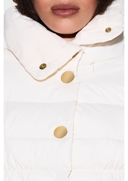 Kapitoneli Regular Fit Dik Yaka Düğmeli Mont Bayan Mont XW000653 AF15984 U1003 fırsatları