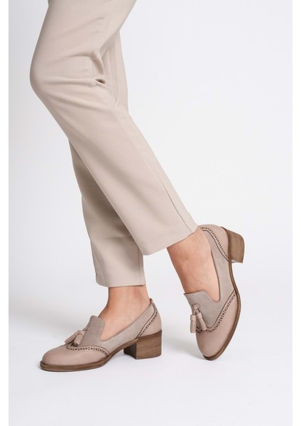 Kadın Hakiki Deri Püskül Detaylı Şık Ayakkabı - Taş fiyatları